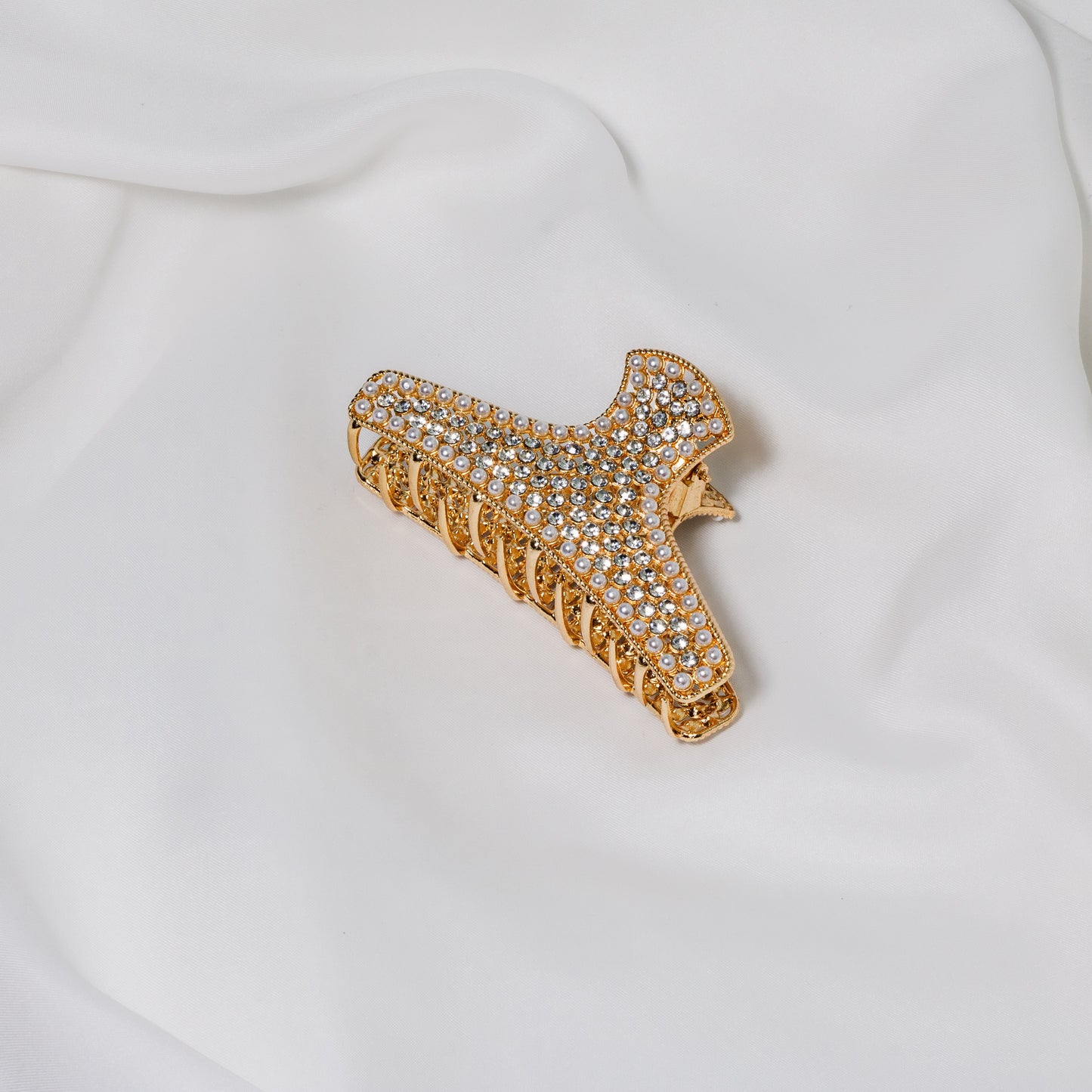 Artificial Jewelry | Hair Clips | Bracelets | Earrings For Girls | Brides Jewelry Sets