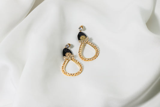 Dangling Black Golden Earrings ERDW-0001