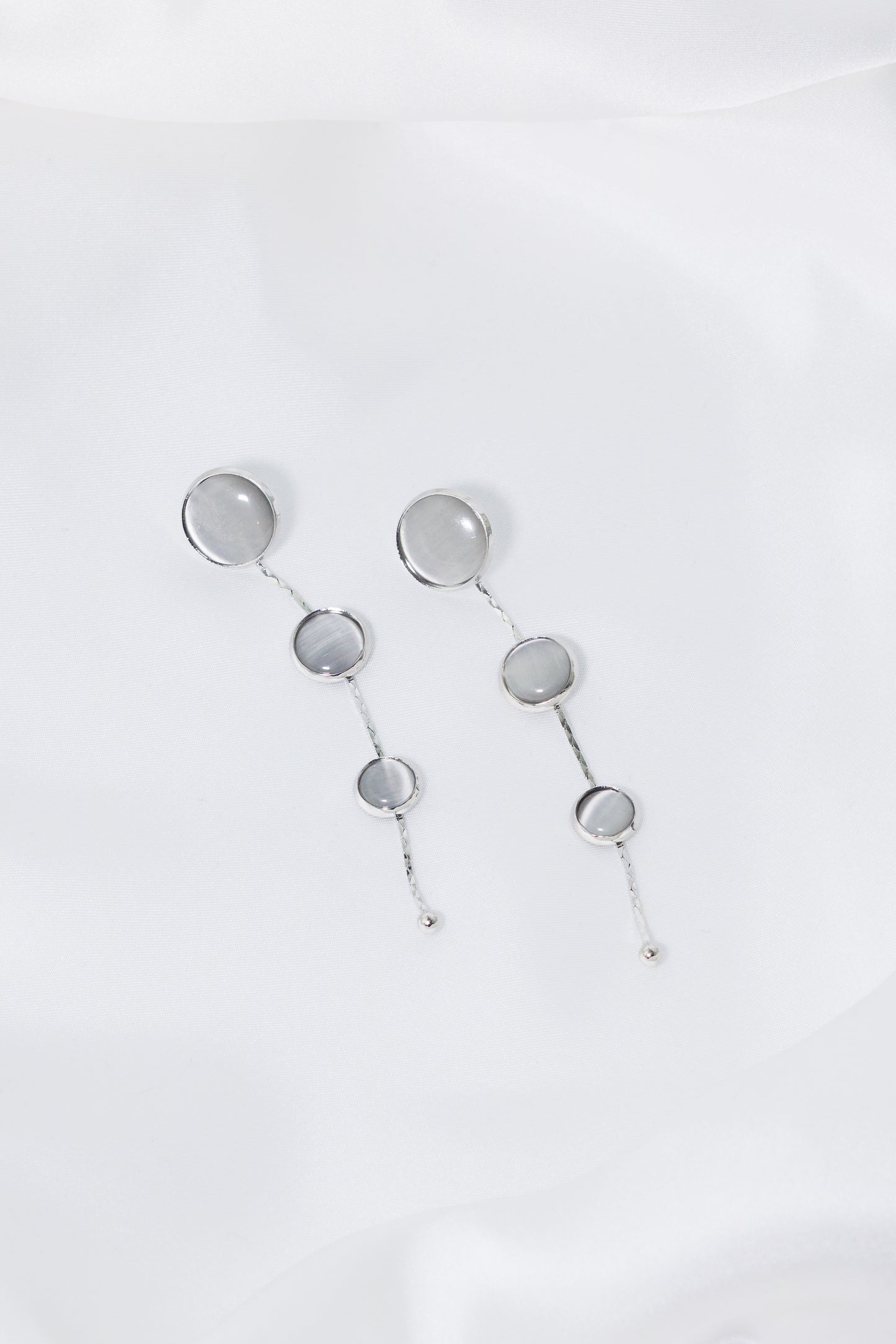 Grey Trending Dangling Earrings ERDW-0014