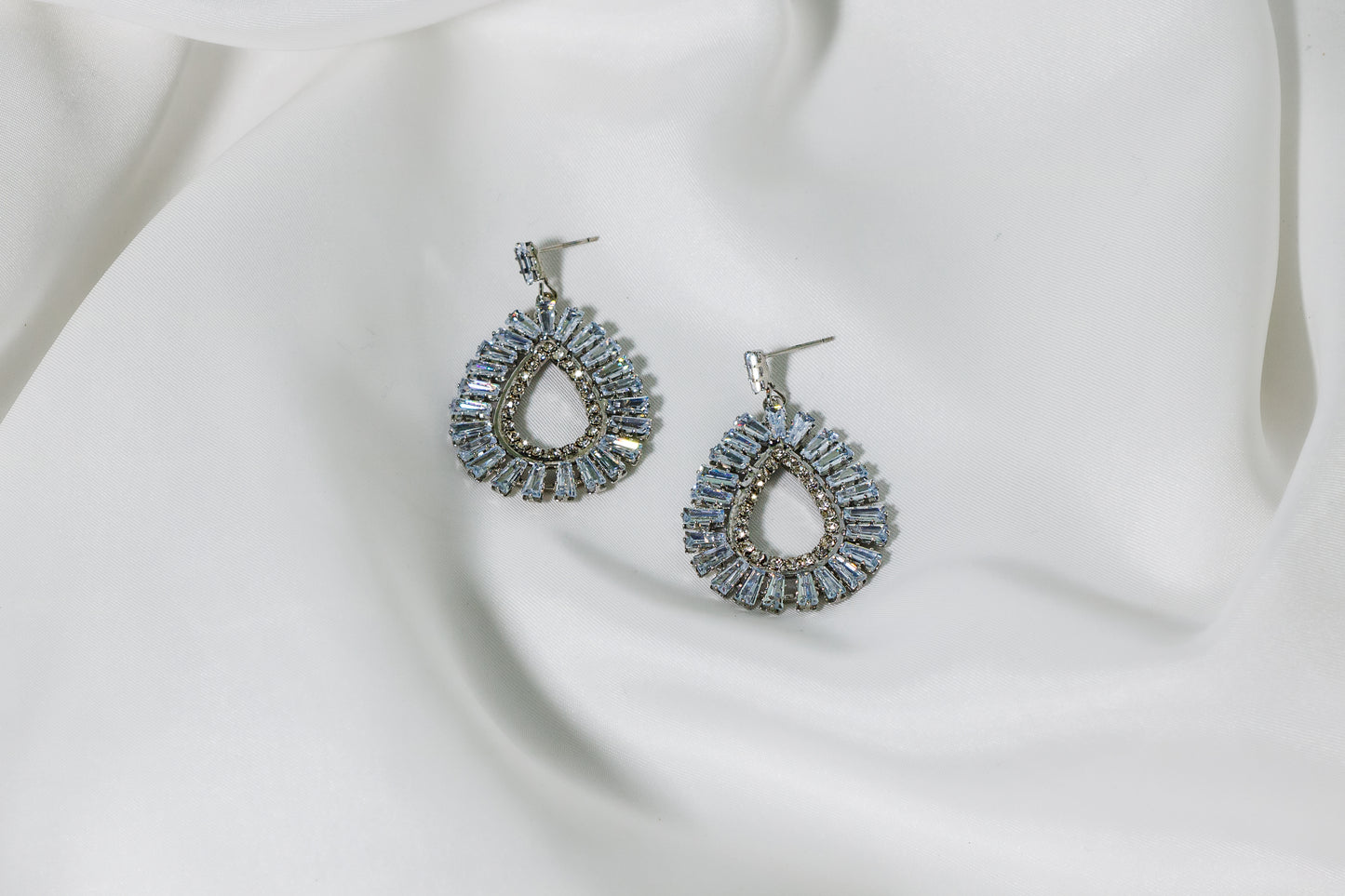 Boucles d'oreilles en cristal feuille d'argent ERFE-0010